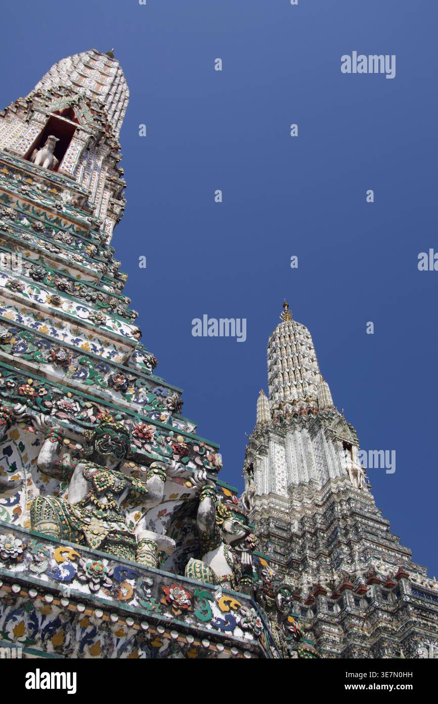 Bangkok April photoshoot featuring Wat Arun, monks, Thai food, cosplay girl, Thonburi market, nightlife Soi Cowboy Stock Photo