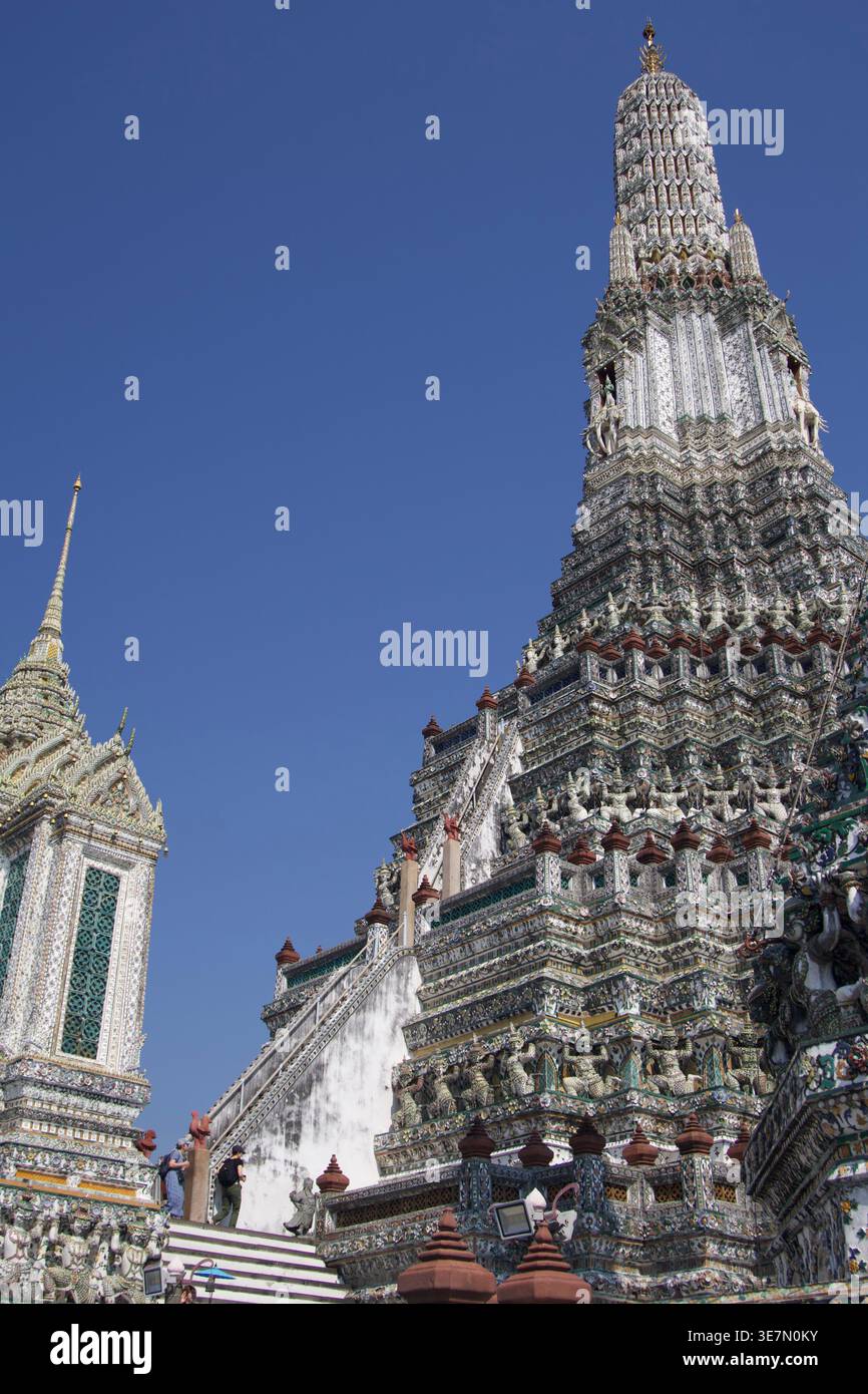 Bangkok April photoshoot featuring Wat Arun, monks, Thai food, cosplay girl, Thonburi market, nightlife Soi Cowboy Stock Photo