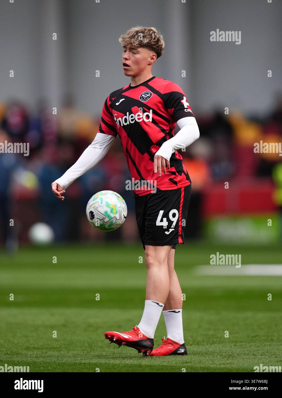 Brentford's Ollie Shield warming up before the Premier League match at ...