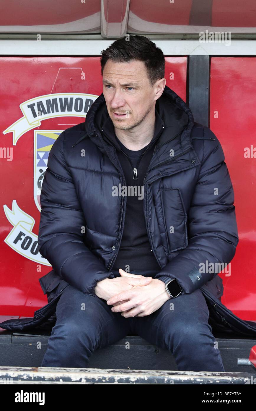 TAMWORTH, ENGLAND. 11TH APRIL 2026. Stuart Maynard, Manager of York ...