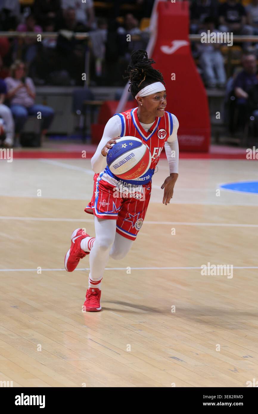 10 Torch George Harlem Globetrotters - Washington Generals 100Years ...