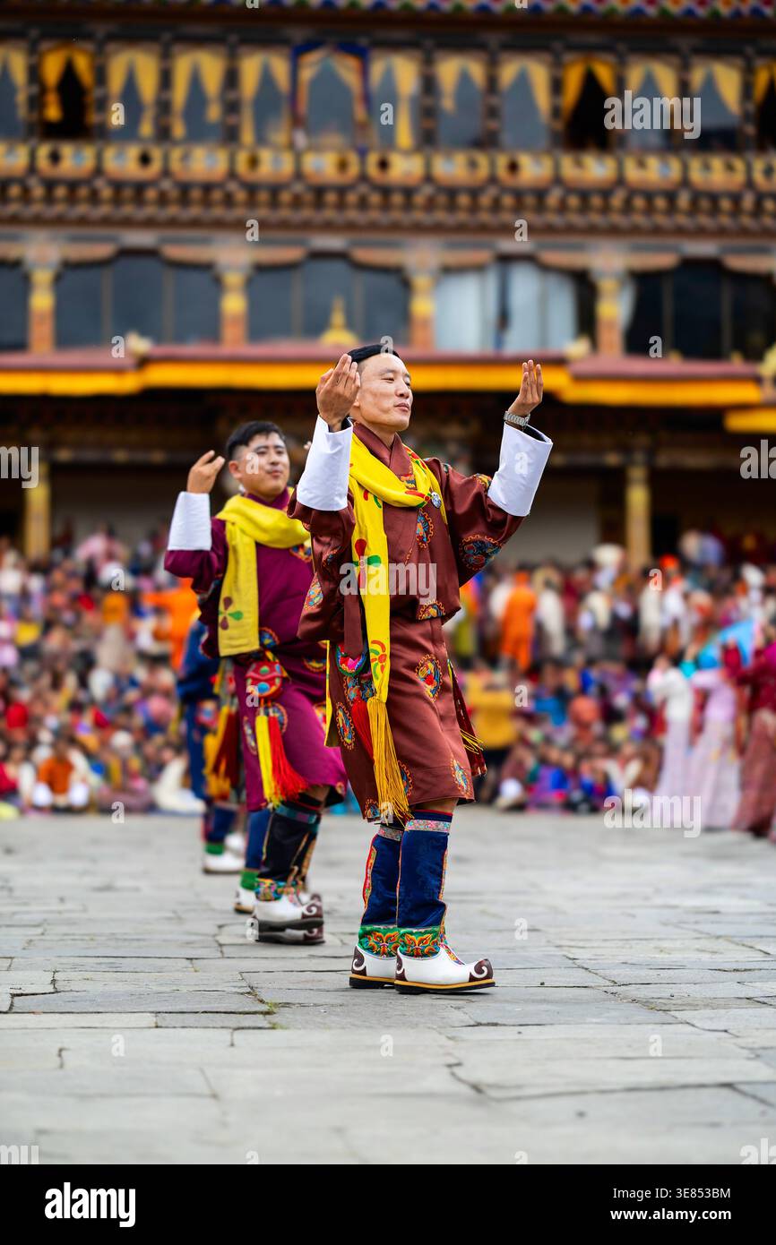 Thimphu Tshechu festival, Bhutan - 04 October 2025: Colorful traditional masked Bhutanese festival dancer. Stock Photo