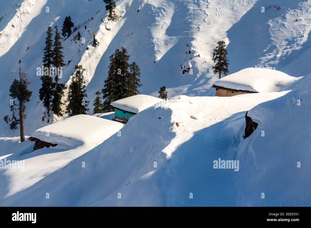 Mountain haveli azad kashmir hi-res stock photography and images - Alamy