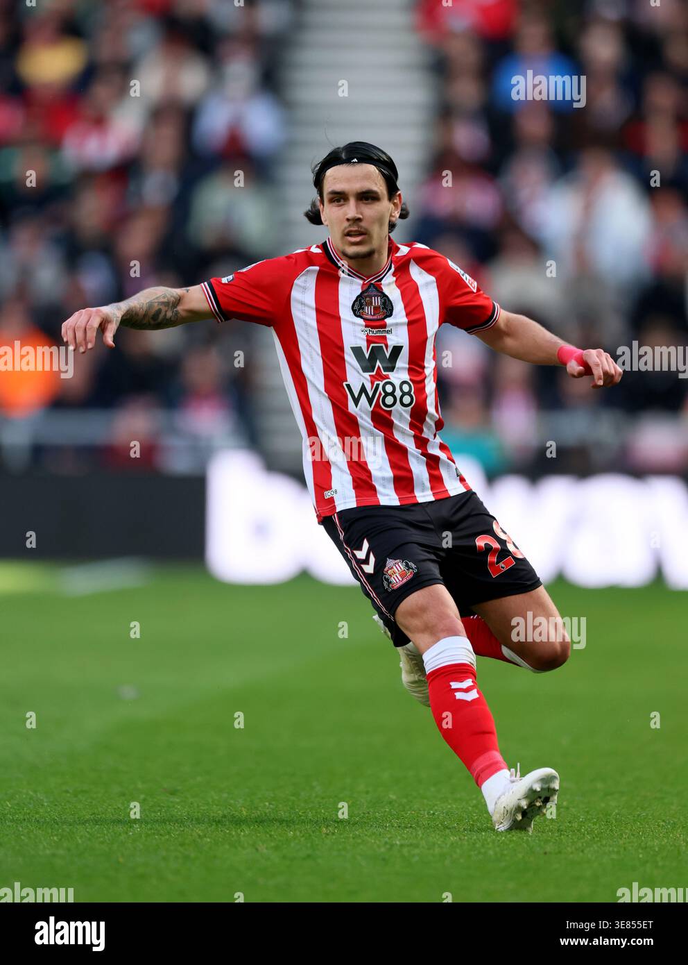 Enzo Le Fée Extends Sunderland Contract Until 2031 Enzo Le Fée Extends Sunderland Contract Until 2031