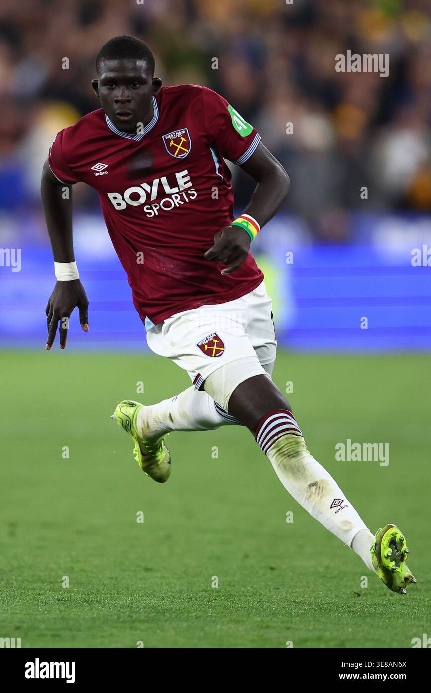 What are the challenges facing Diouf at West Ham United?