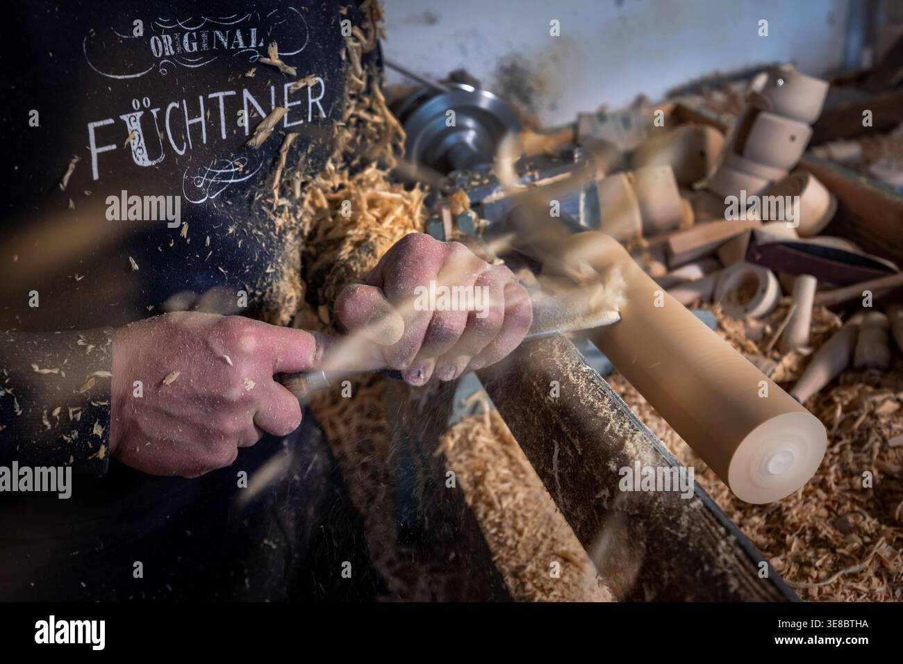 Die nuss hi-res stock photography and images - Page 2