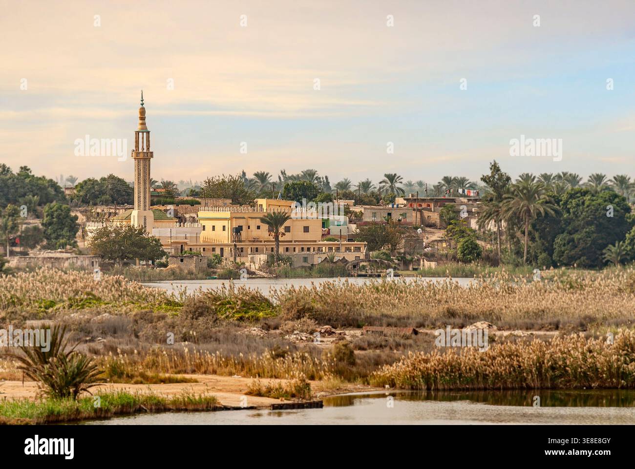 Suez canal village egypt hi-res stock photography and images - Alamy