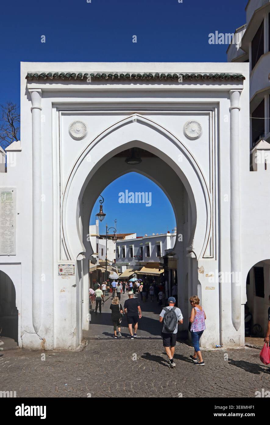 Arabic gate hi-res stock photography and images - Alamy