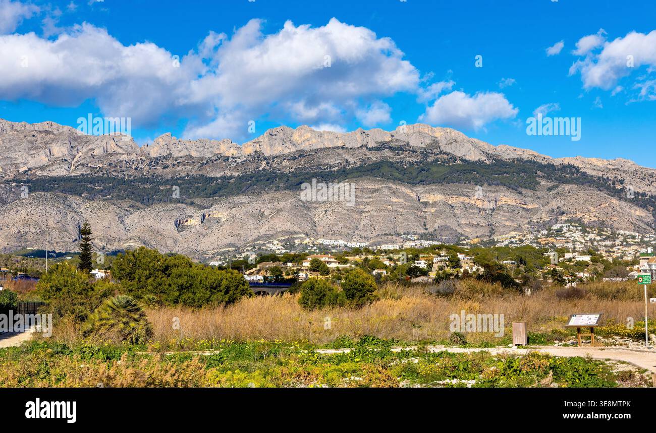 Sierra de bernia mountains hi-res stock photography and images - Alamy