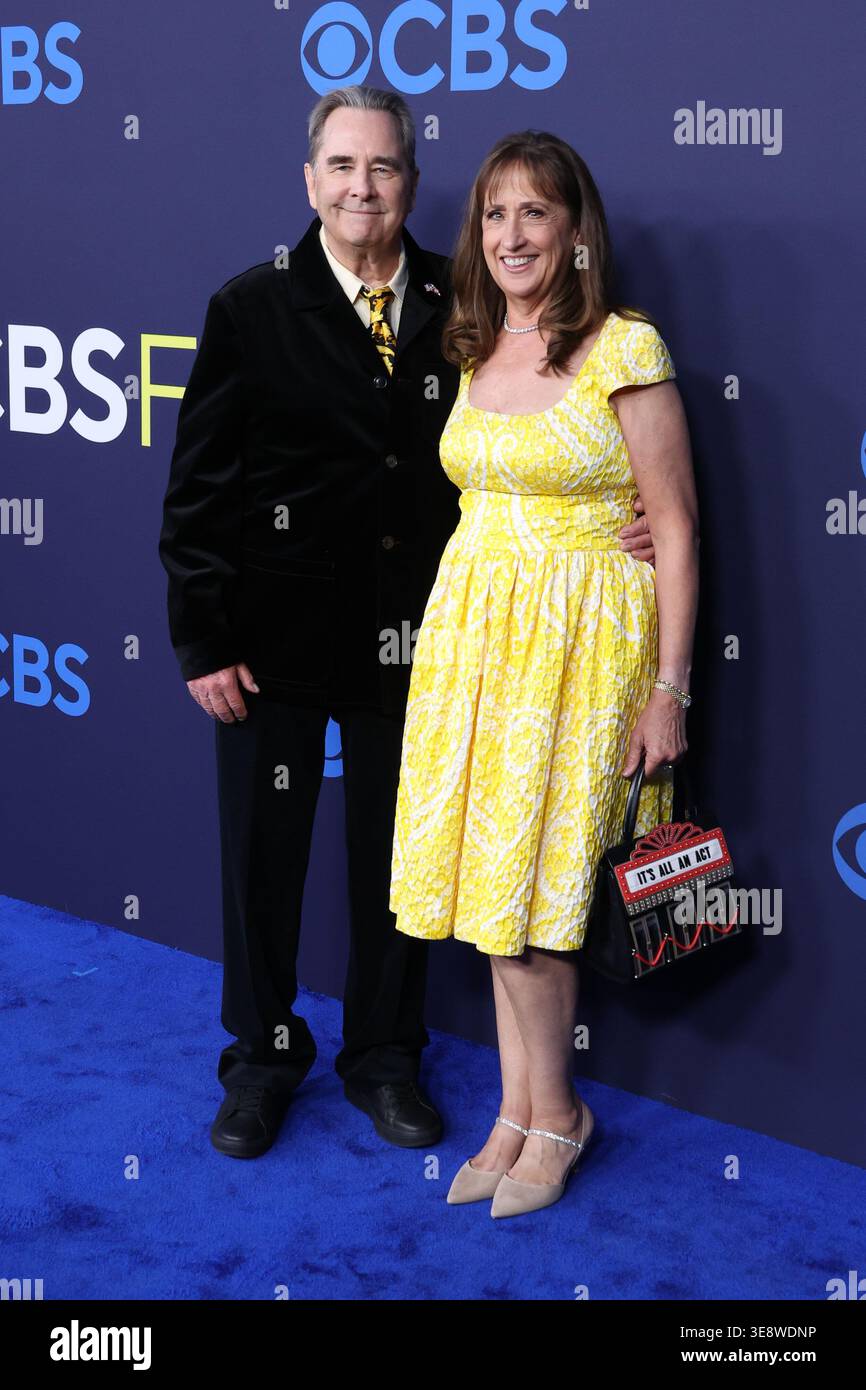 LOS ANGELES, CALIFORNIA - APRIL 15: Beau Bridges, Wendy Treece at CBS ...