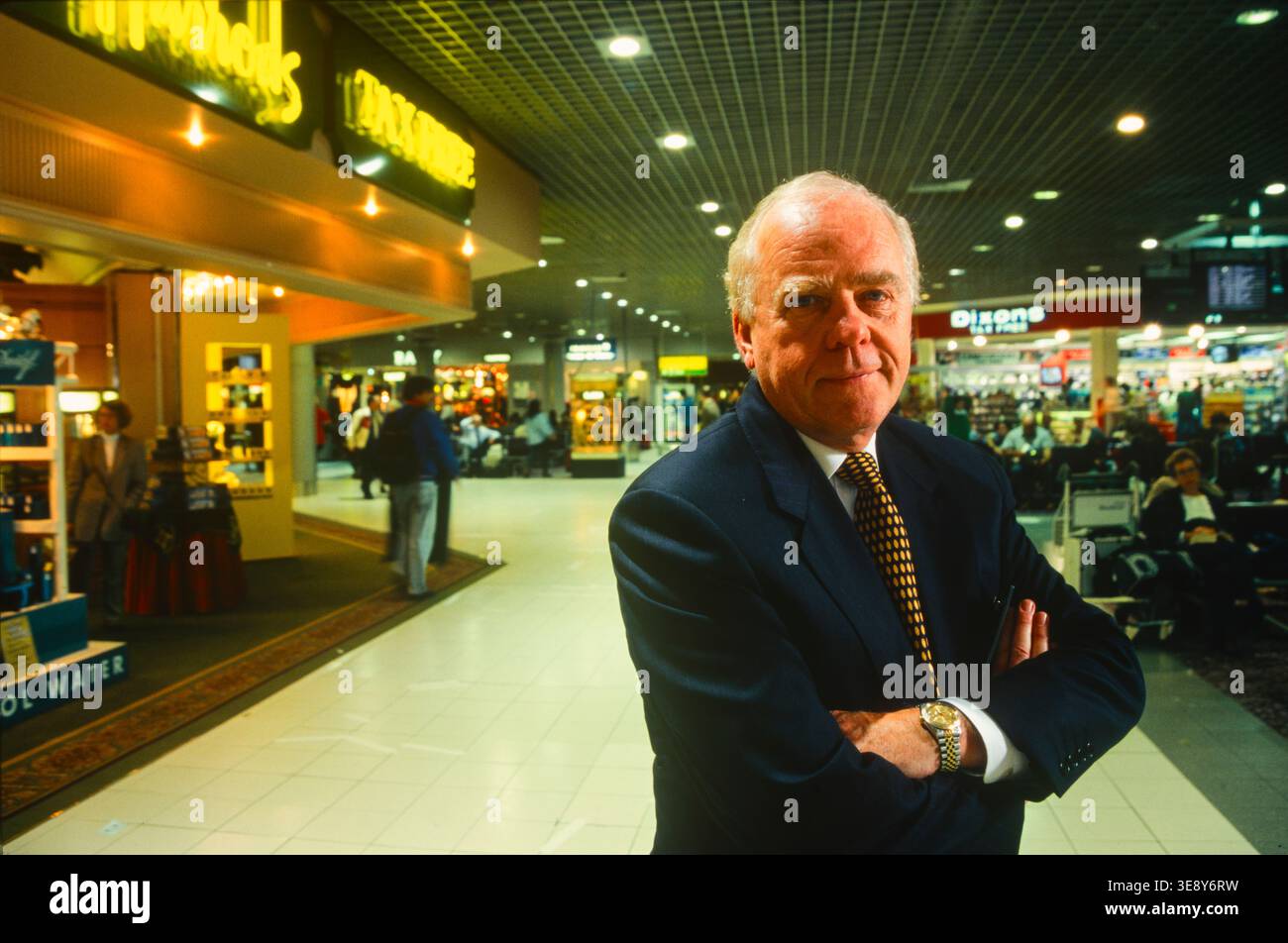 Sir John Egan, Chair of British Airport Authorities, in Heathrow Departures, Nov 1995 Stock Photo