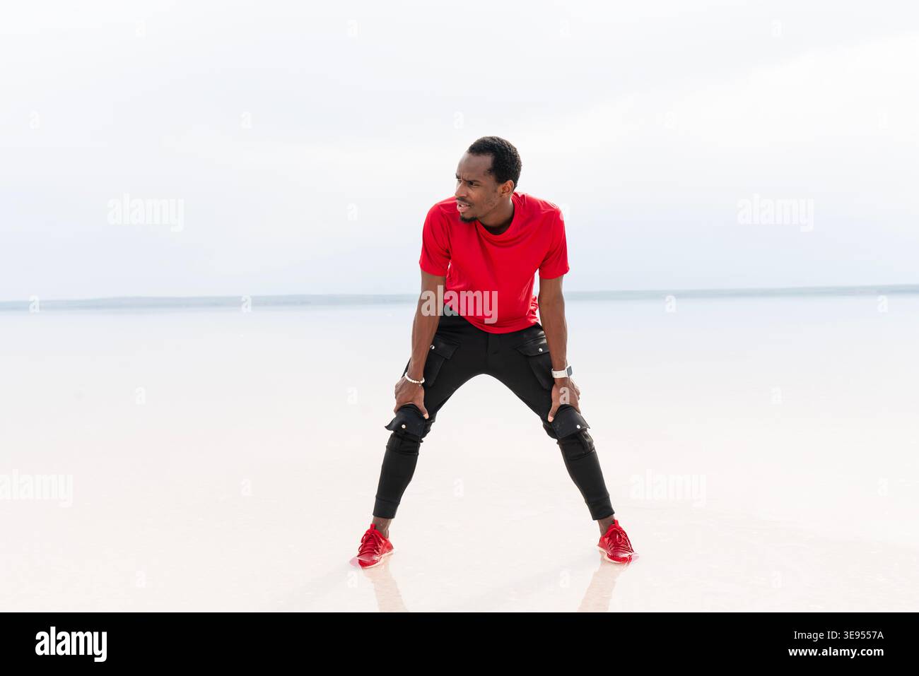 Male fitness model full body hi-res stock photography and images - Alamy