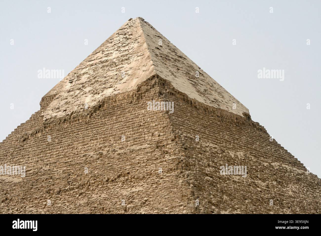 Top of pyramid of khafre hi-res stock photography and images - Alamy
