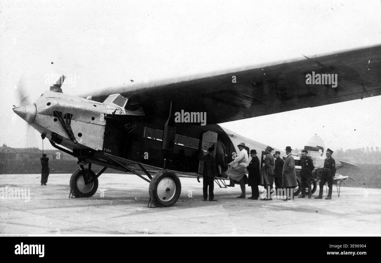 Fokker f vii Black and White Stock Photos & Images - Alamy