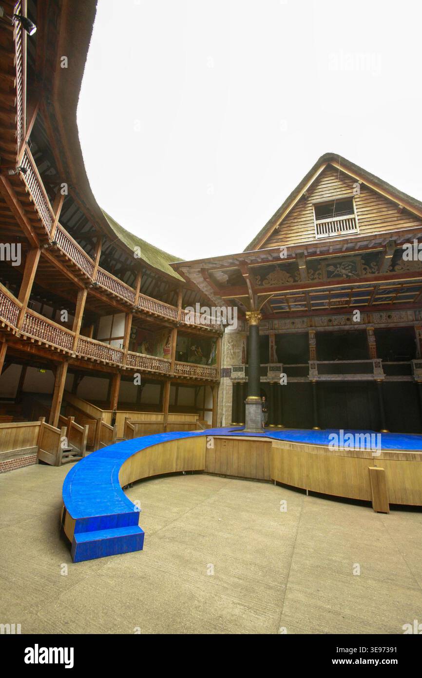 set design for A MIDSUMMER NIGHT'S DREAM by Shakespeare at Shakespeare ...