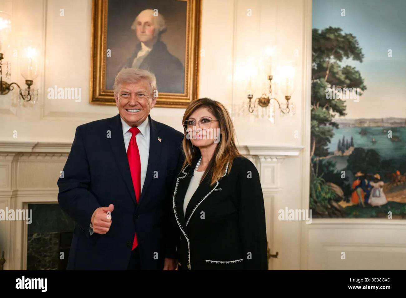maria bartiromo red dress al smith What an incredible honor to visit w @realdonaldtrump in the #OvalOffice with its incredible history & art and interview #presidenttrump Thank you President Trump for your graciousness & time & for answering