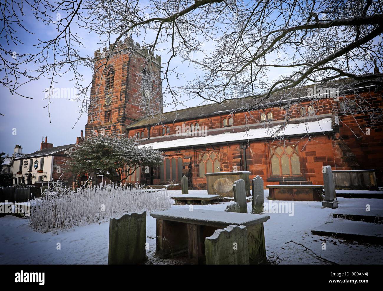 St Wilfrid's Grappenhall winter snow, Warrington, Cheshire, England, UK. Stock Photo