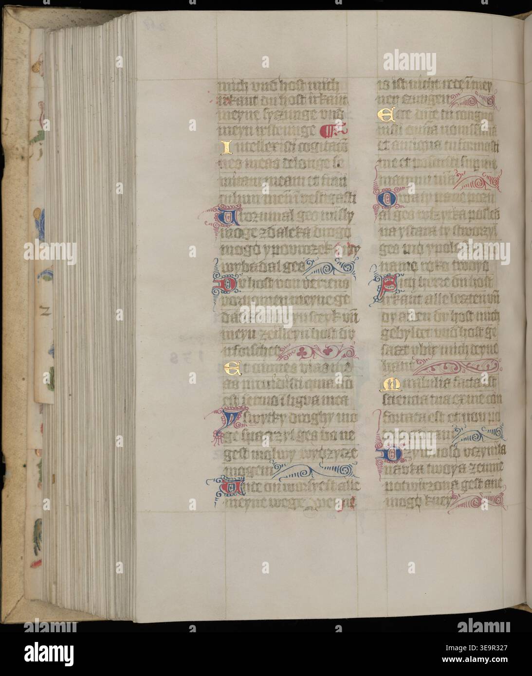 Making medieval parchment hi-res stock photography and images - Alamy