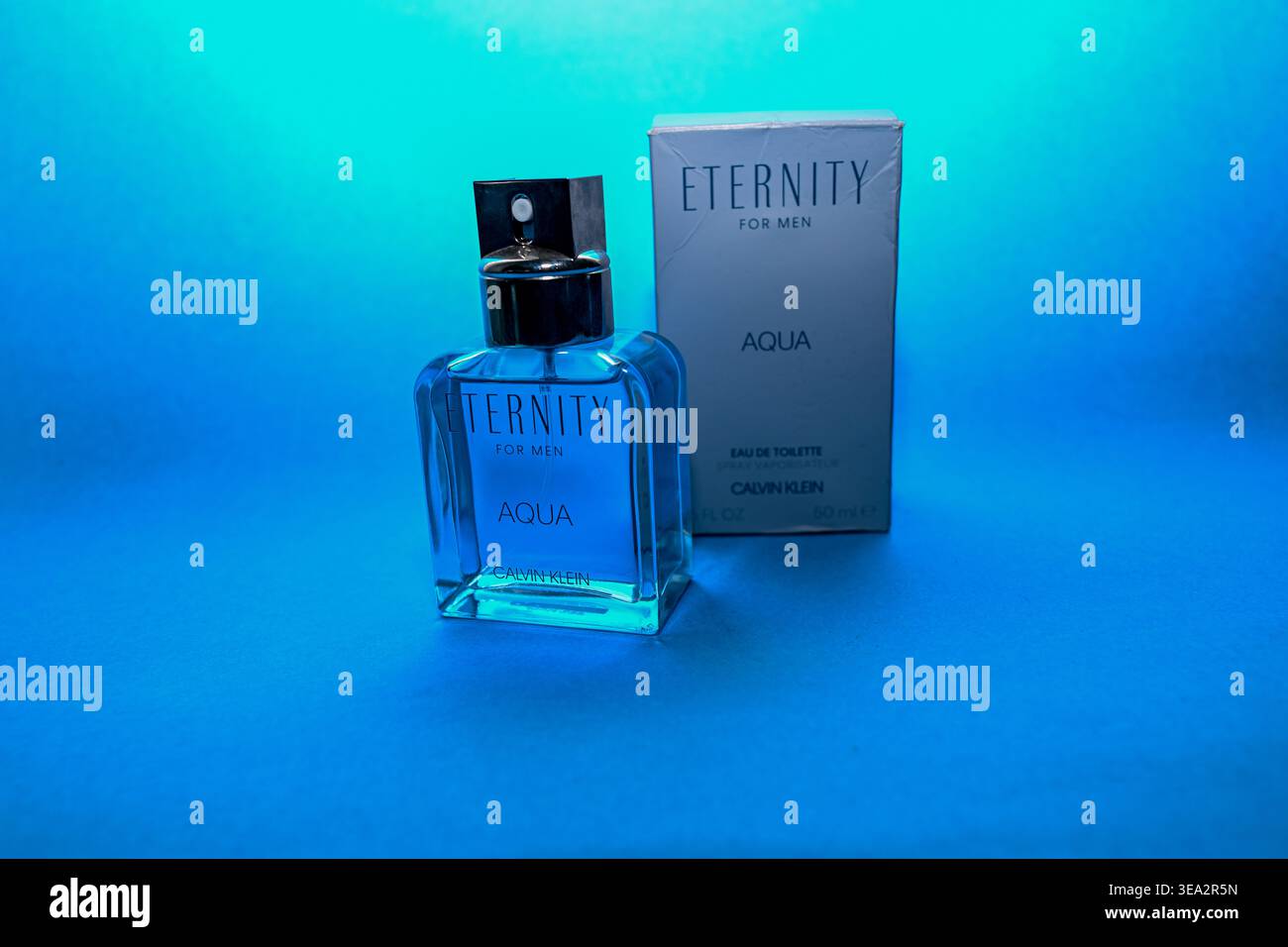 Парфюмированная вода Calvin Klein Eternity Moment 50 мл