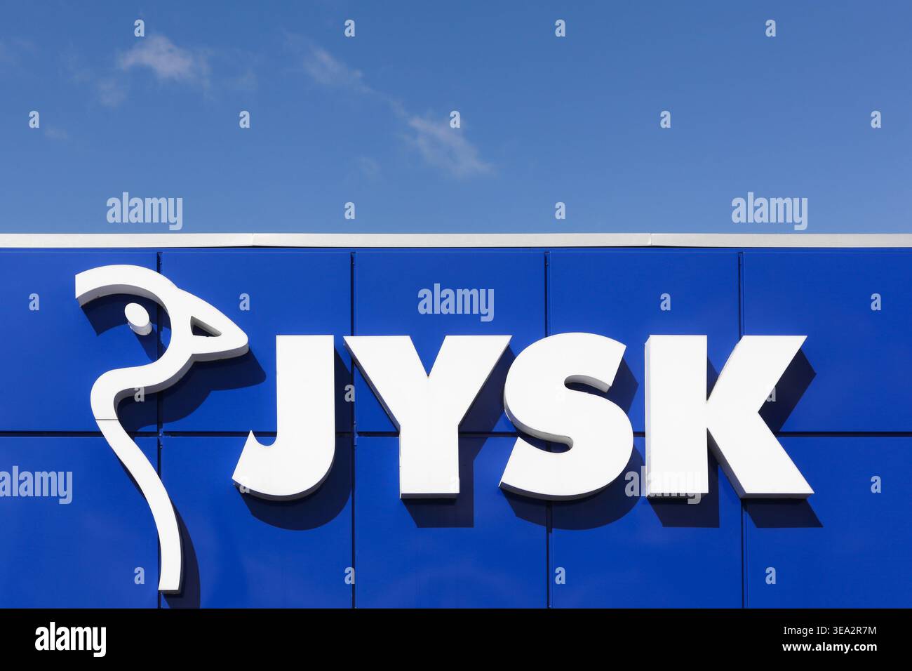 Jysk logo hi-res stock photography and images