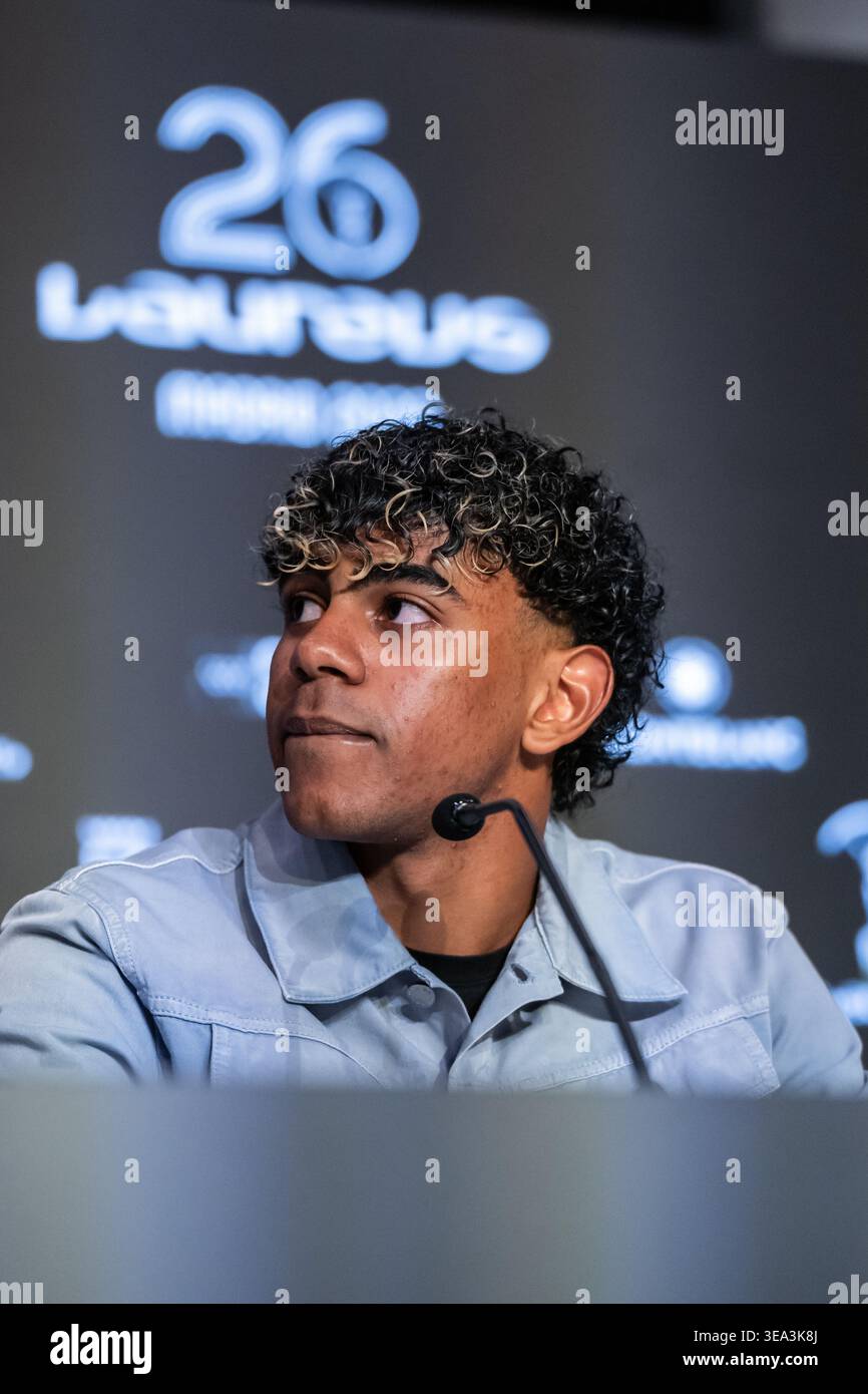 madrid-spain-20-april-2026-press-conference-of-lamine-yamal-after