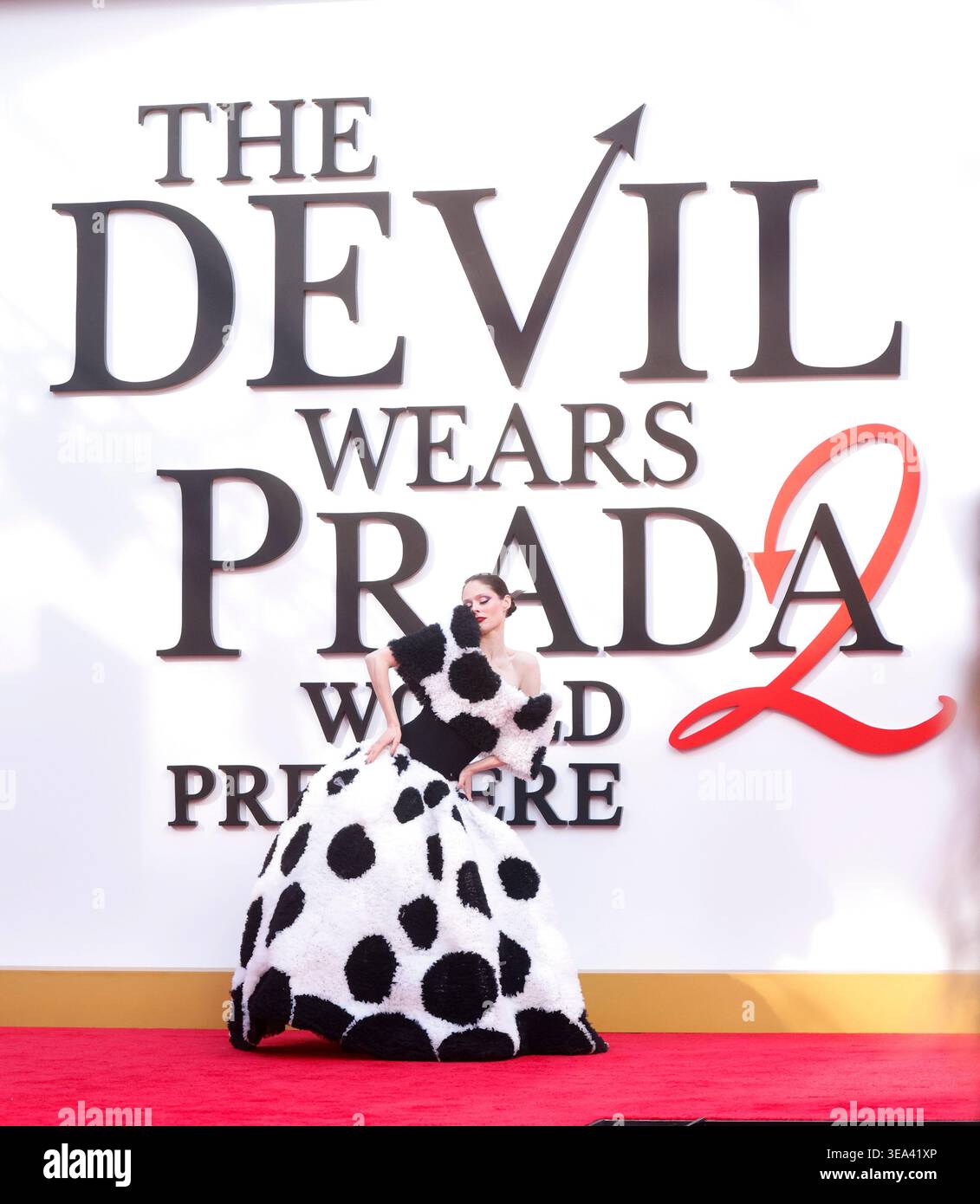 Coco Rocha arrives on the red carpet for the 20th Century Studios 