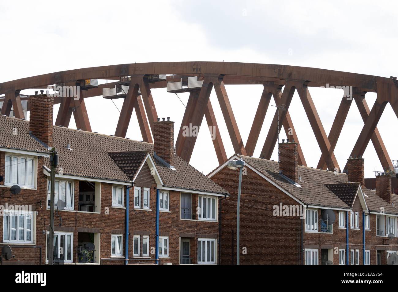 HS2 Curzon 2 Viaduct, Bellingham Bridge, and housing in Vauxhall Road, Birmingham, West Midlands, UK Stock Photo