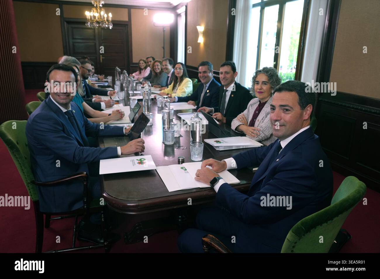 Basque Country Government The Lehendakari, Imanol Pradales, together with the members of the ...