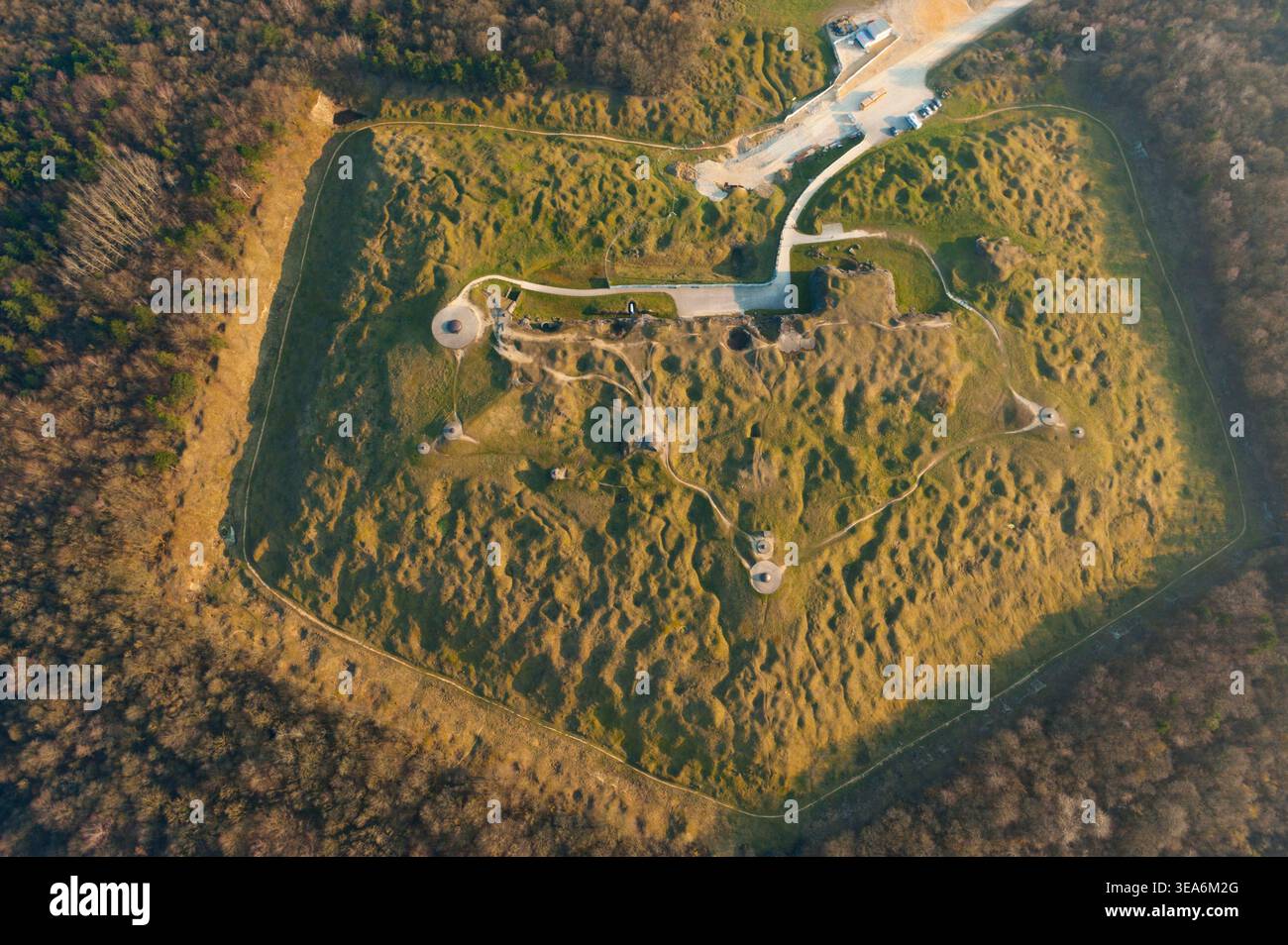 Aerial view in wwi hi-res stock photography and images - Alamy