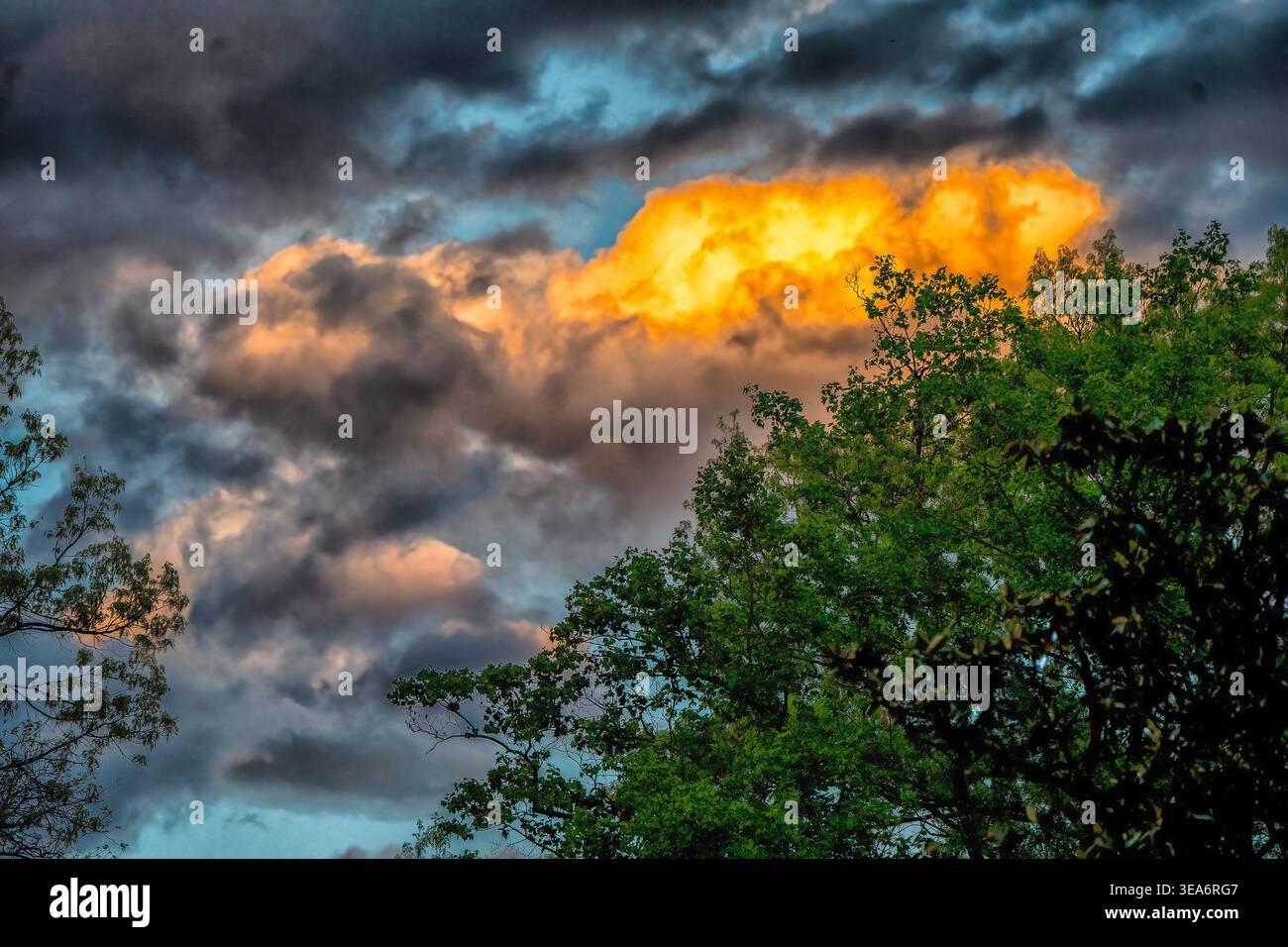 Dramatic lighting in the sky Stock Photo