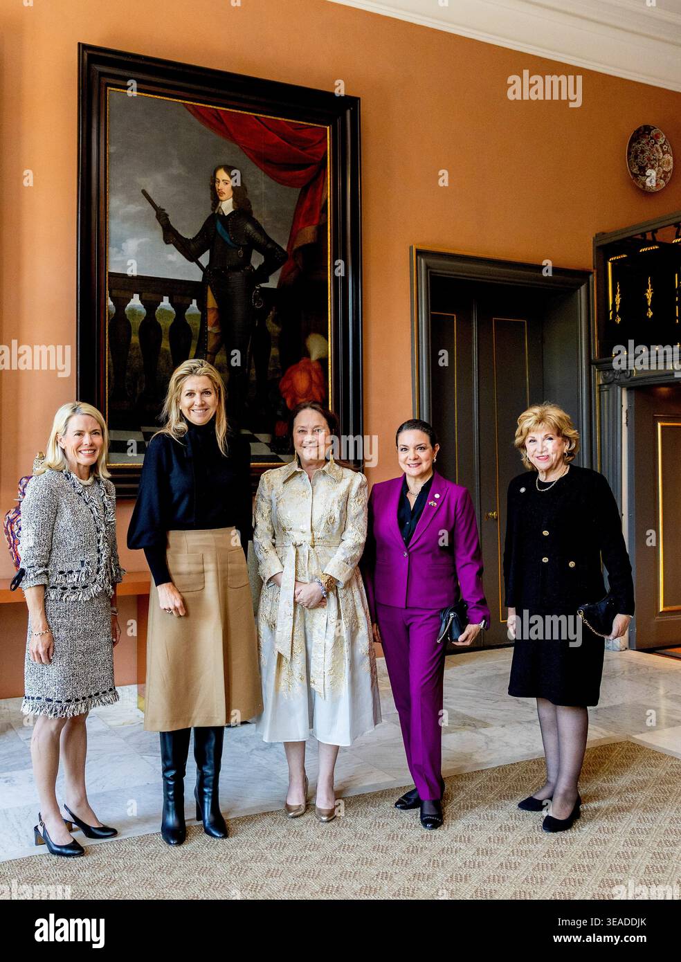 Queen Maxima during a meeting with the First Lady of Texas, Cecilia ...