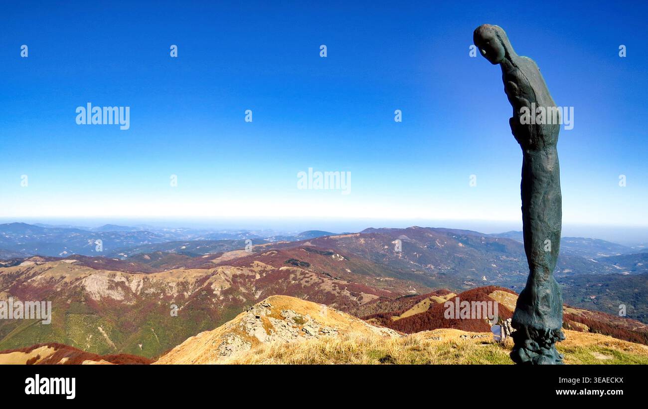 Madonna statue mountain italy hi-res stock photography and images - Alamy Madonna statue mountain italy hi-res stock photography and images - Alamy