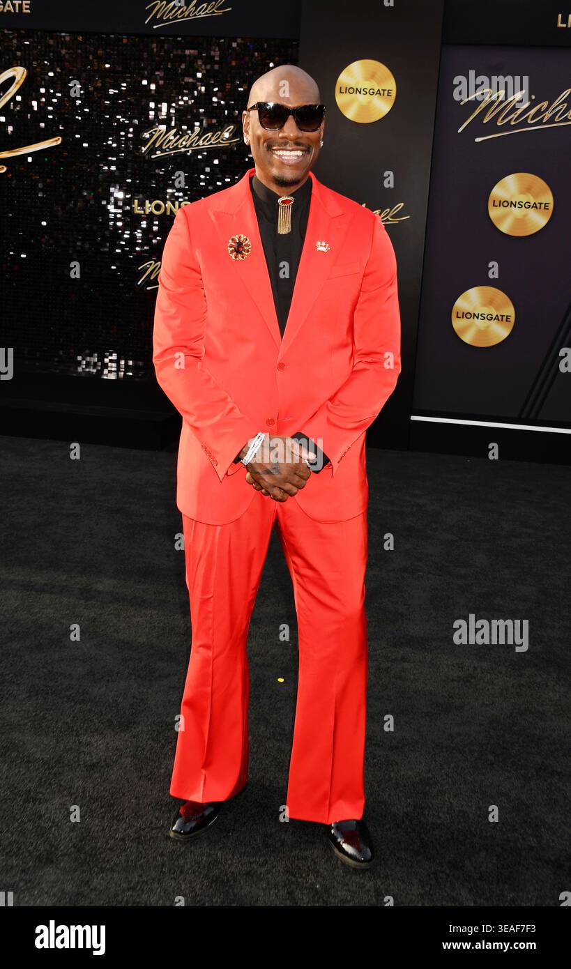 tyrese red dress I just went viral hahahahHhahHahaaaa. Now I'm a homosexual who wore a dress to land a role in Hollywood.. Hahahhhahah. I needed this so badly right before my birthday. I am actually