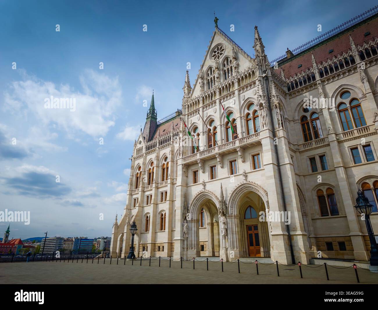 Close-up facade of Hungarian Parliament Building, detailed Gothic ...