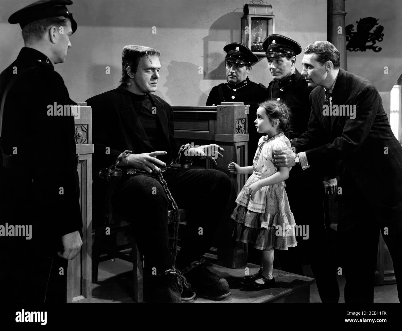 LON CHANEY JR., RALPH BELLAMY and JANET ANN GALLOW in THE GHOST OF ...
