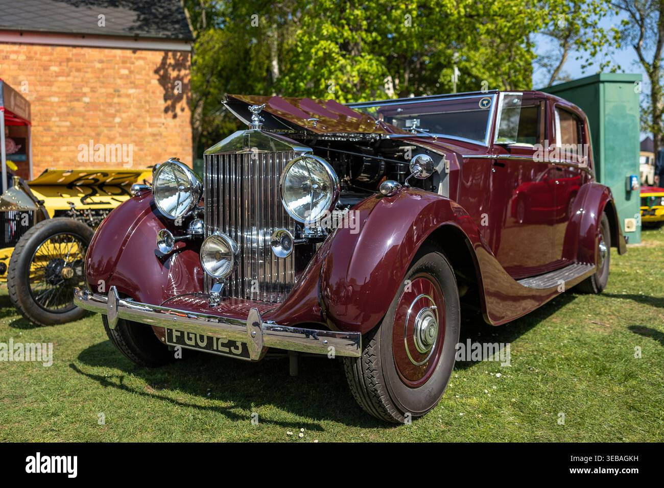 1938 rolls royce motor car hi-res stock photography and images - Alamy