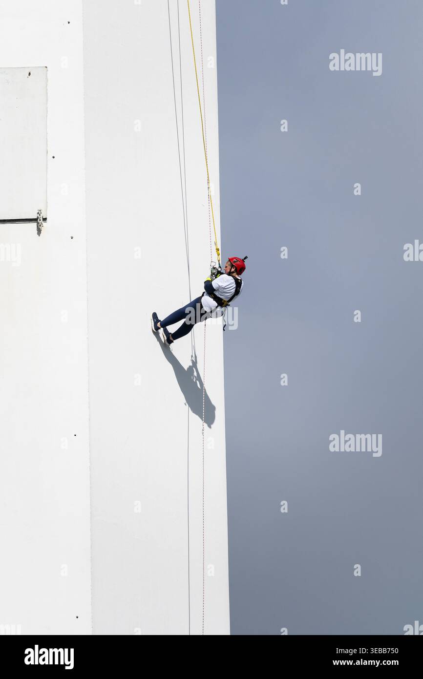 Abseil down the spinnaker tower hi-res stock photography and images - Alamy