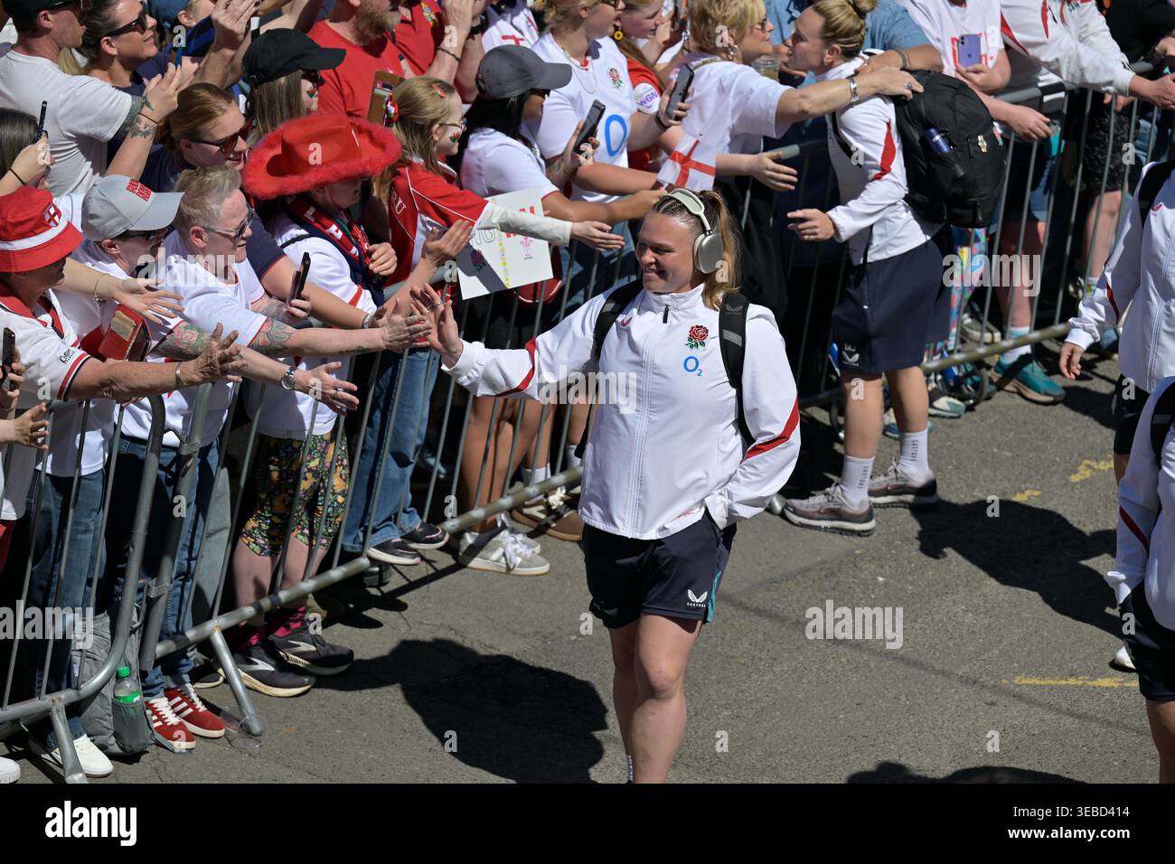 Bristol, ENGLAND. 25th Apr 2026. England's Amy Cokayne making her way ...