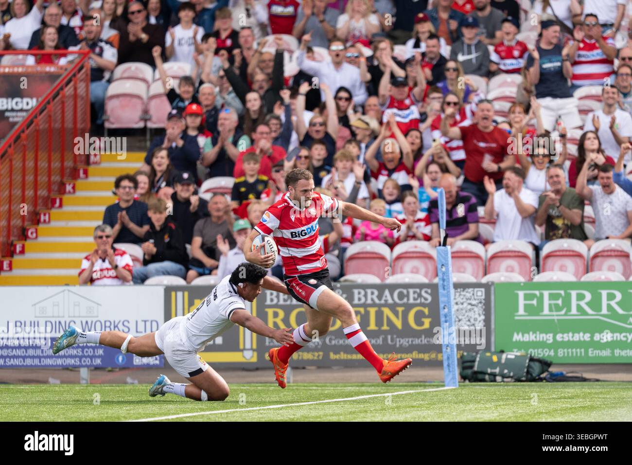 Gloucester Beat Bath 23-5 to Stay Top of the Prem Despite Yellow Cards Gloucester Beat Bath 23-5 to Stay Top of the Prem Despite Yellow Cards