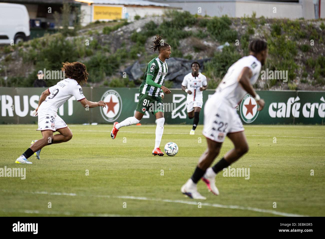 Red Star Aims to Continue Winning Streak Against Guingamp