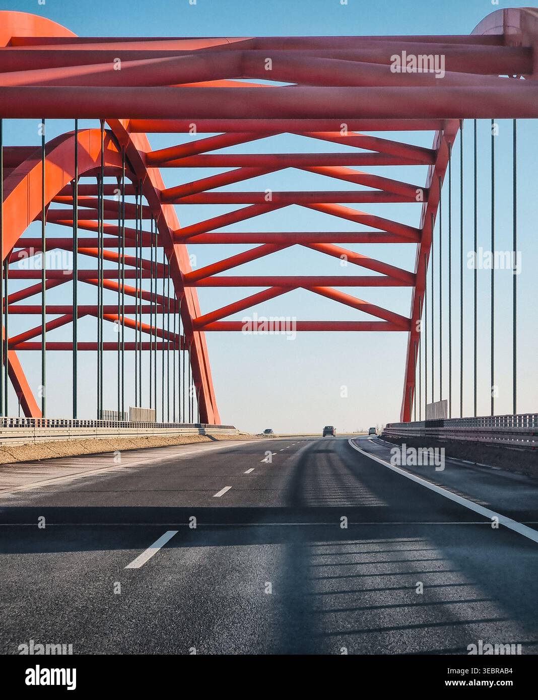 Arched road bridge hi-res stock photography and images - Alamy