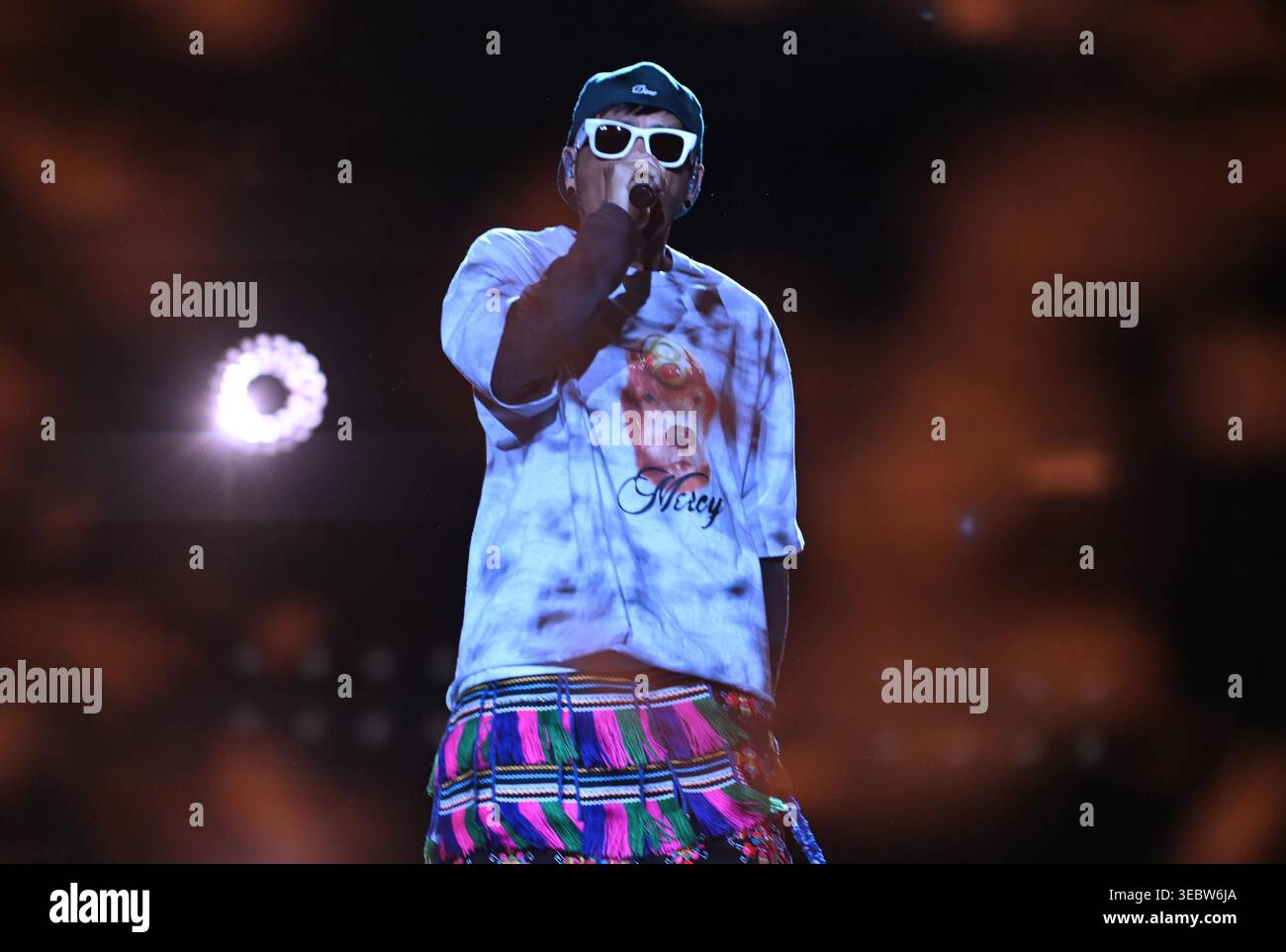 Taiwanese singer Chang Chen-yue performs during his 'Go with the Flow ...