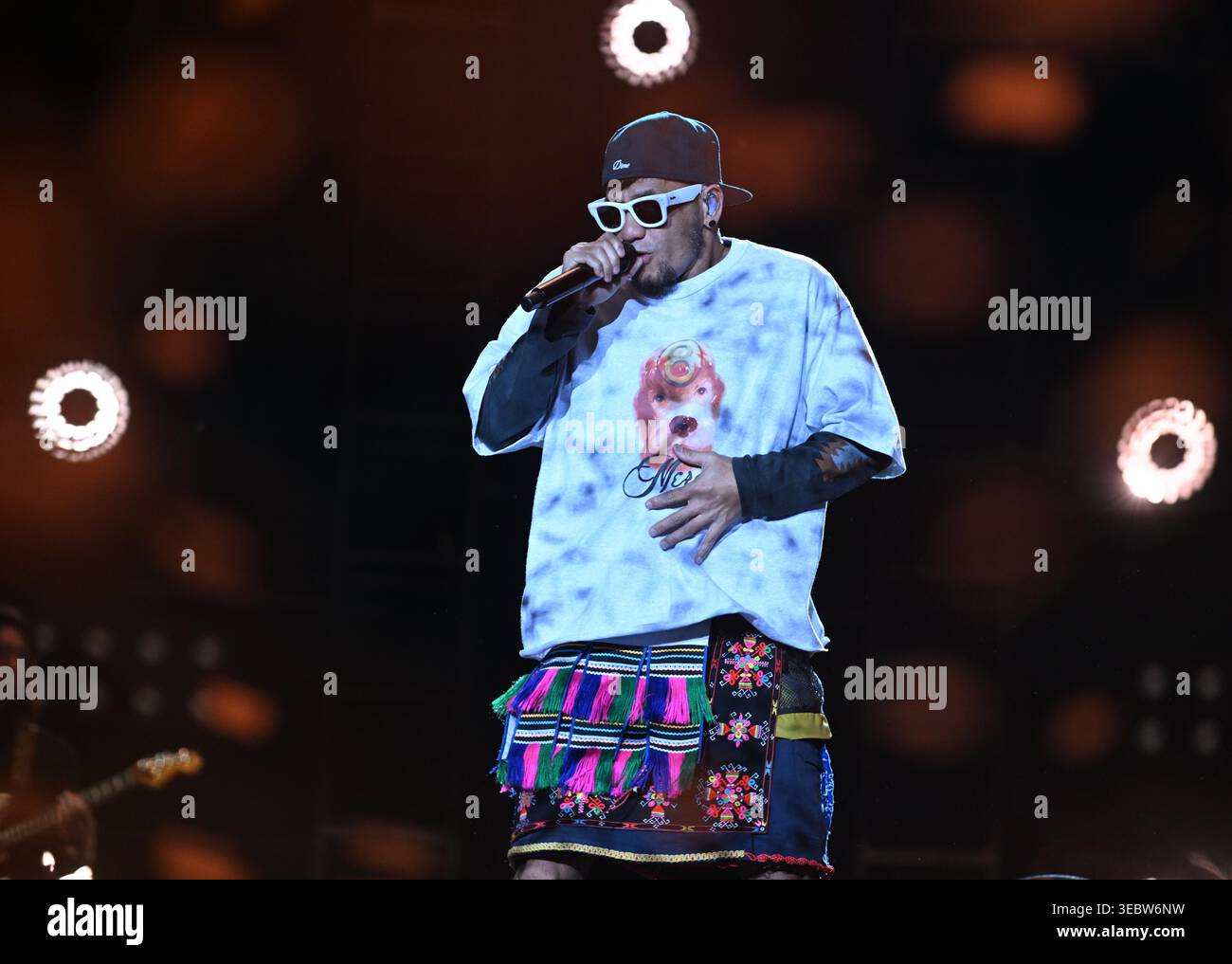 Taiwanese singer Chang Chen-yue performs during his 'Go with the Flow ...