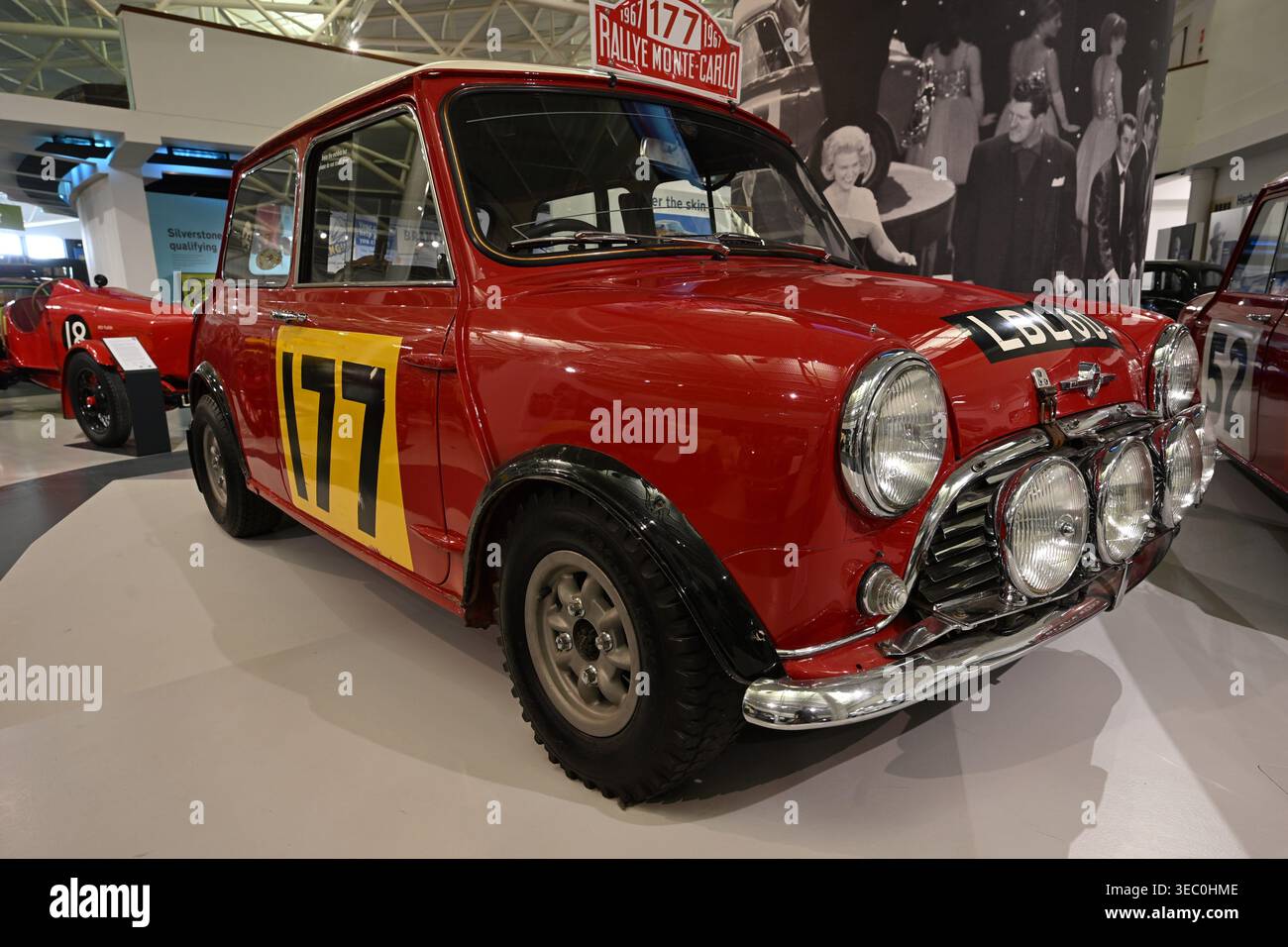 Mini morris 1967 hi-res stock photography and images - Alamy