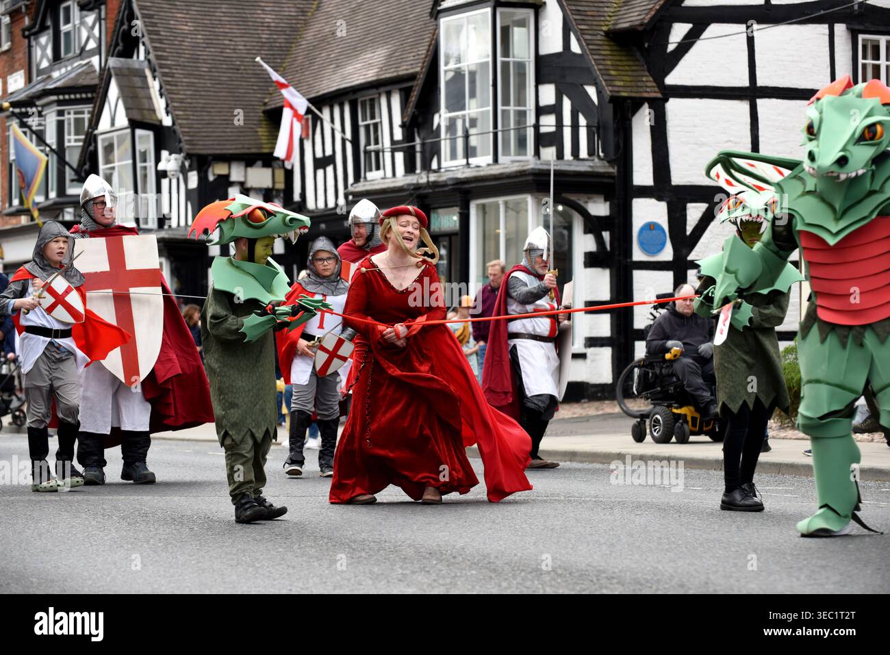 Damsel distress hi-res stock photography and images - Alamy