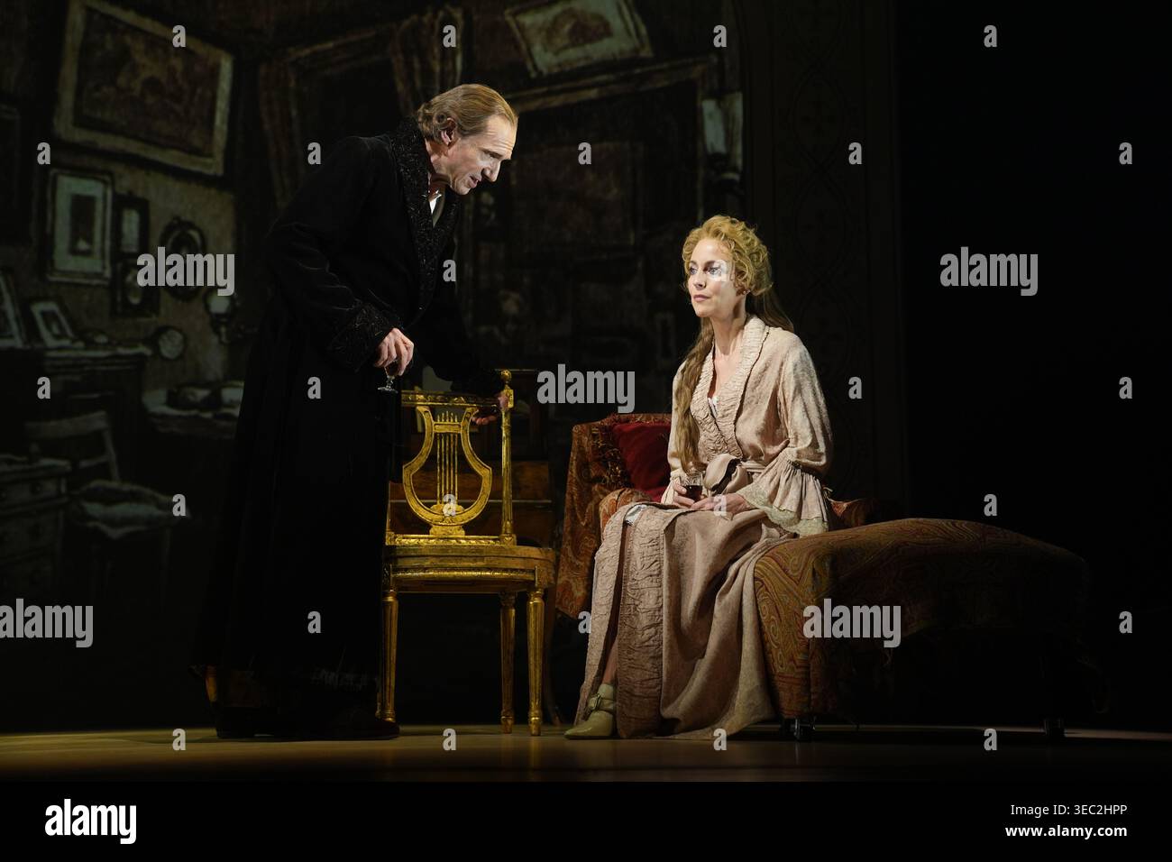 ralph-fiennes-as-henry-irving-and-miranda-raison-as-ellen-terry