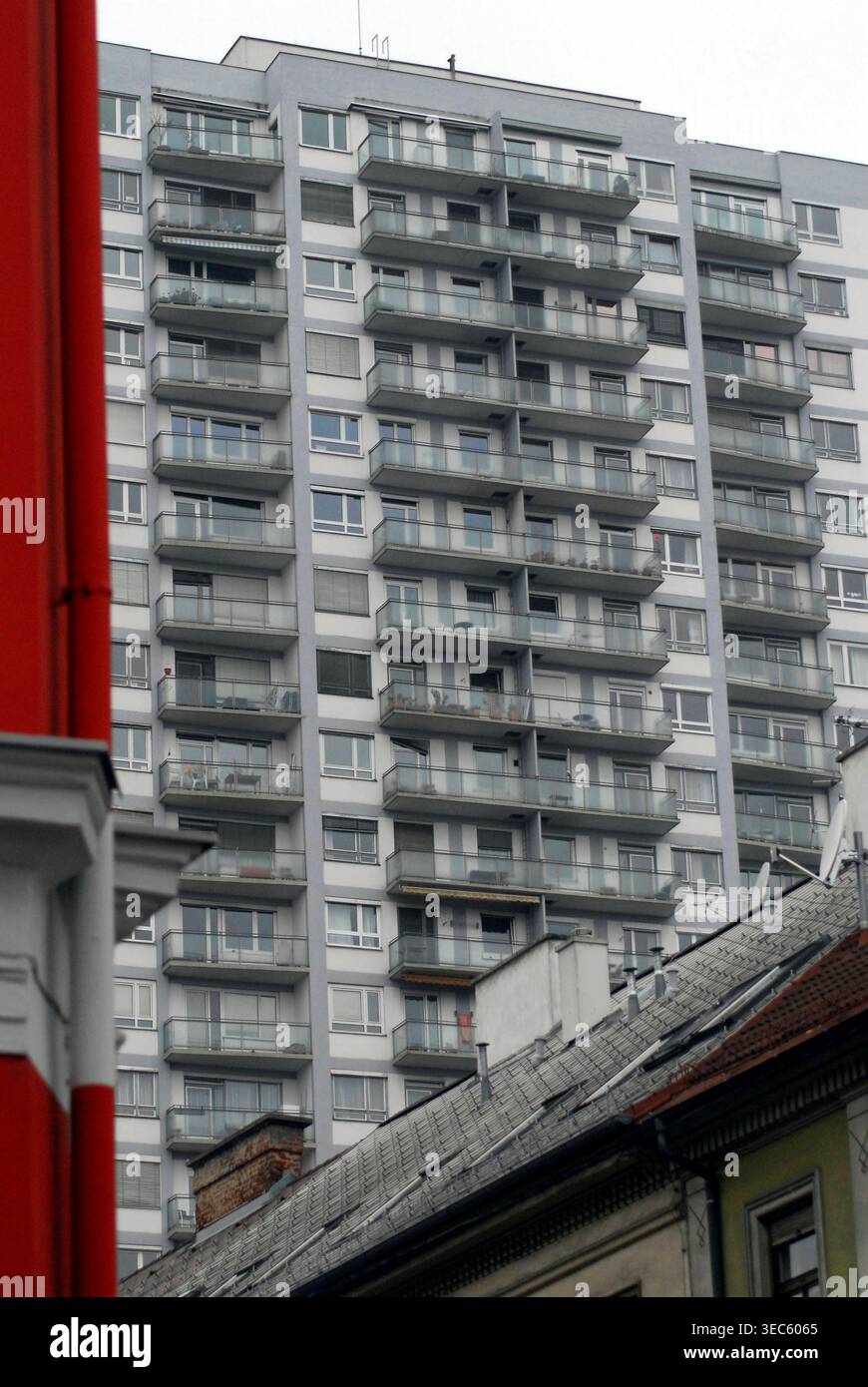 a high rise building, living and housing in the city a high rise ...