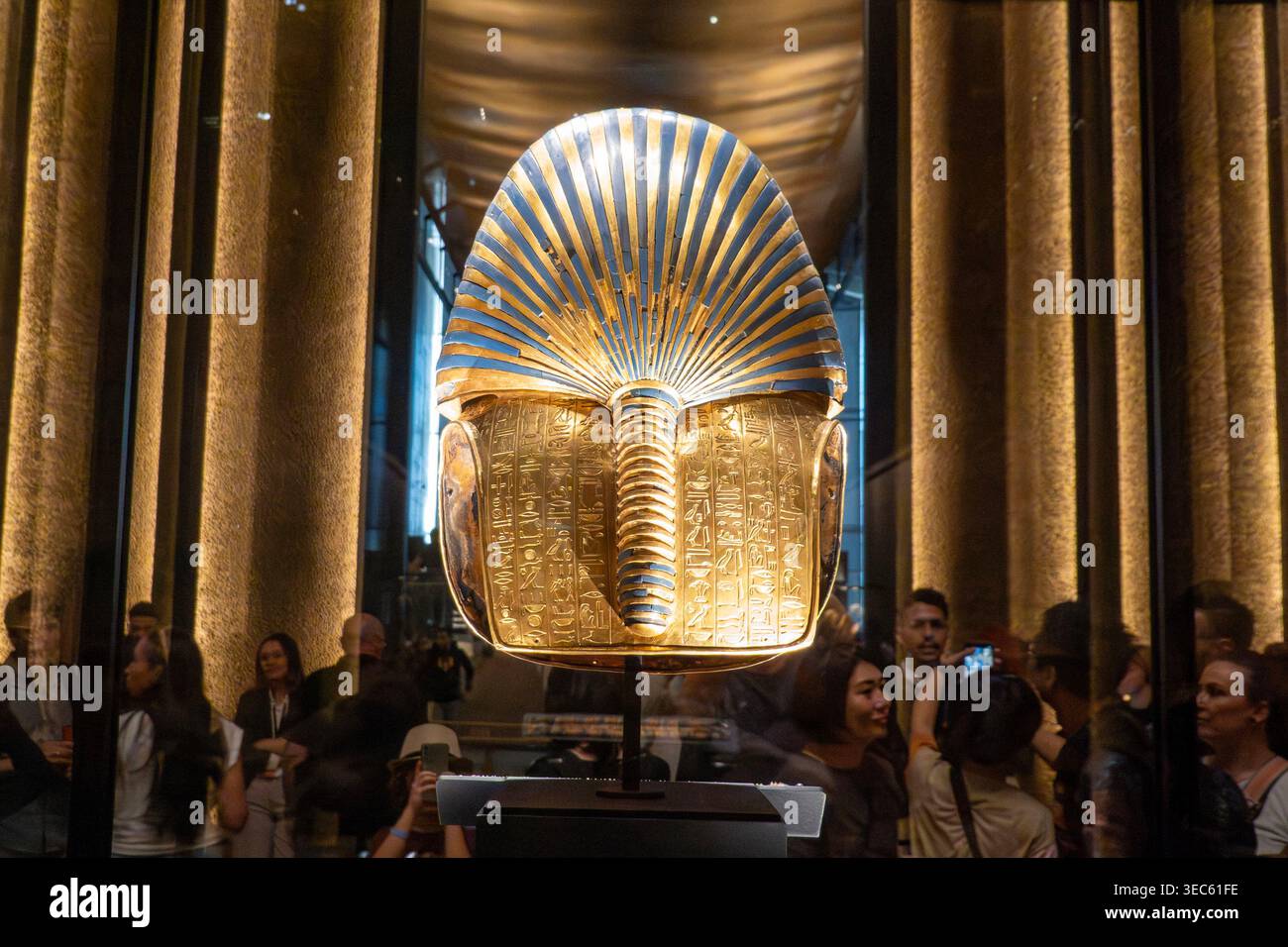The iconic golden funerary mask of Tutankhamun, discovered in his tomb ...