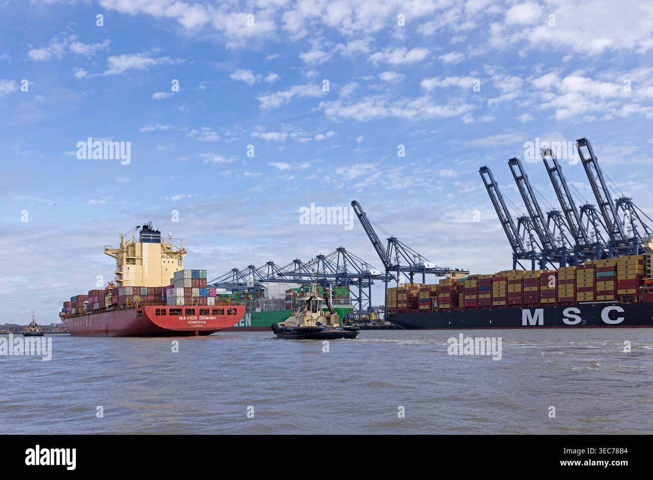 Container ship arriving, towboats, Port of Felixstowe, Felixstowe ...