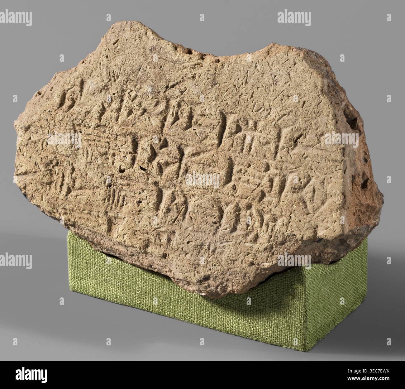 Big Cuneiform Inscriptions Fragment of a brick with a cuneiform inscription, architectural element ...